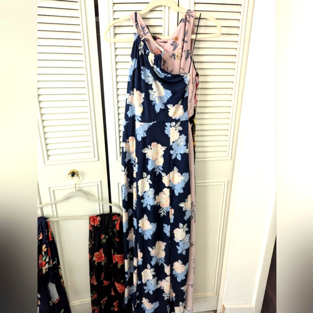 Candie’s Halter Formal Dress with Flowers in XS